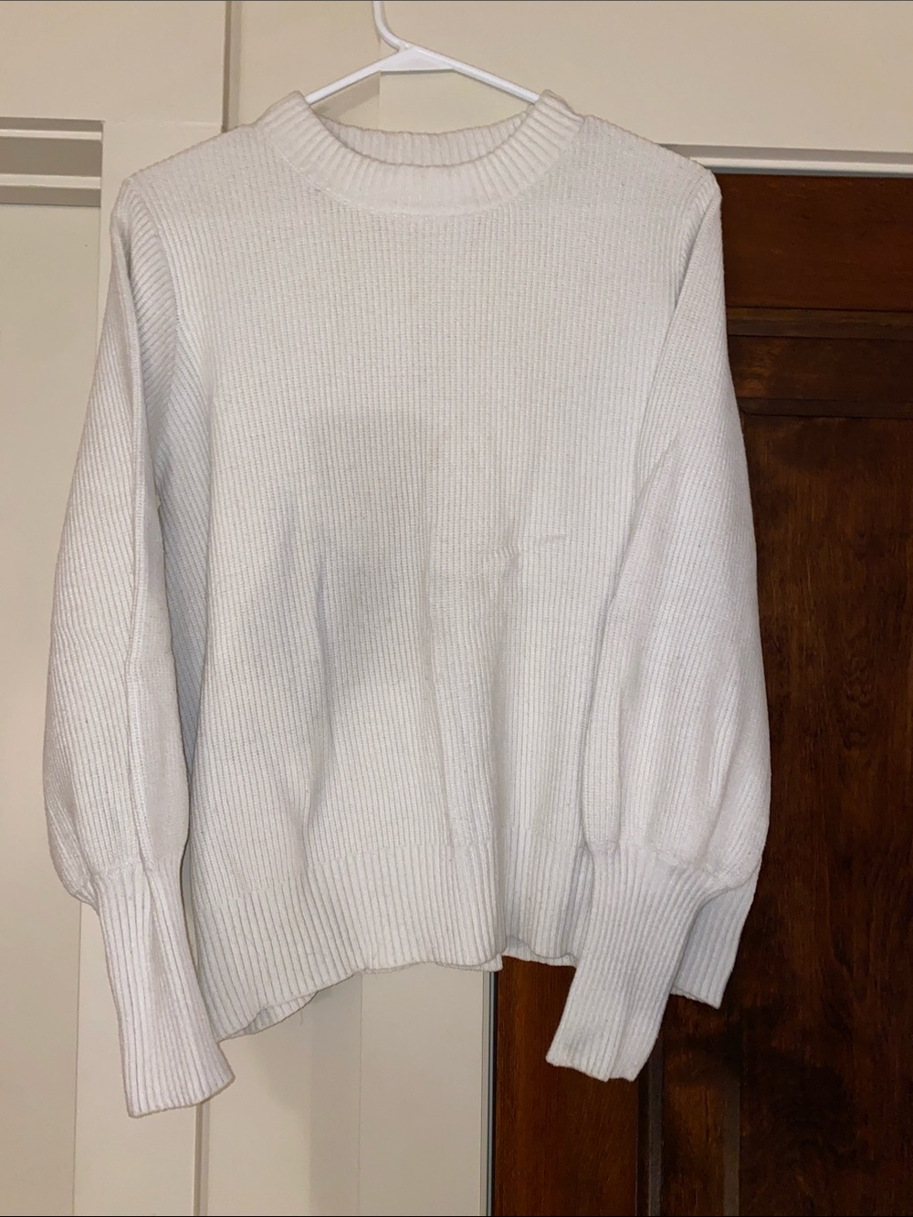 Vici White Knit Balloon Sleeve Sweater sz L